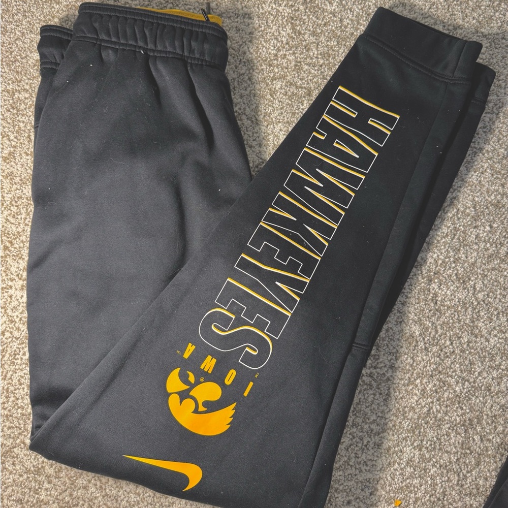 Men’s Nike Iowa Hawkeye Joggers